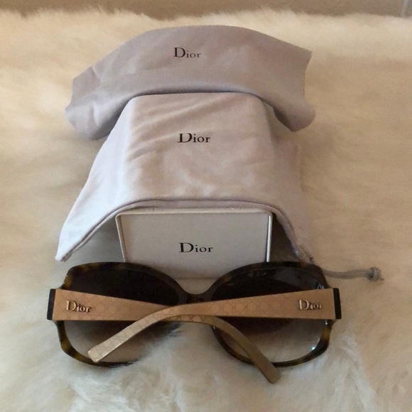 CHRISTIAN DIOR two-tone classic sunglasses! - Picture 5 of 10